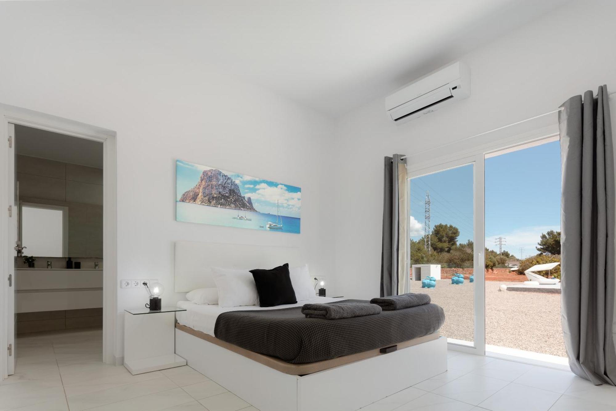 Villa Boutique Can Plana Sant Jordi de ses Salines Bagian luar foto